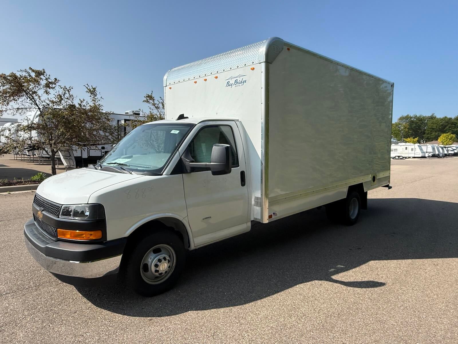 2025 CHEVROLET Express
