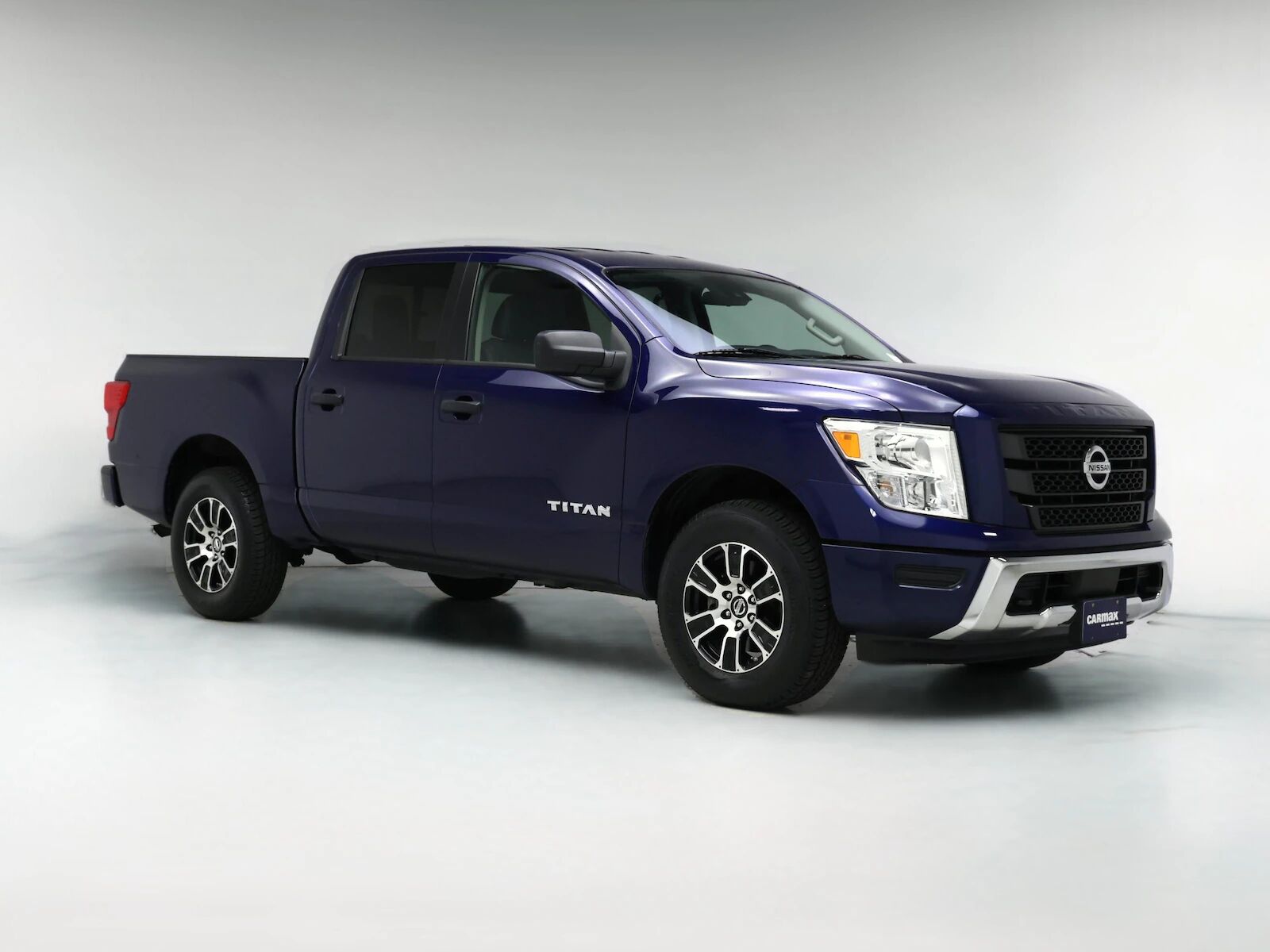 2022 NISSAN Titan