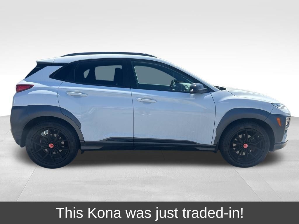 2021 HYUNDAI Kona