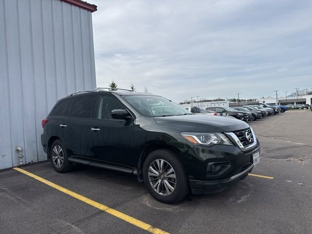 2019 NISSAN Pathfinder