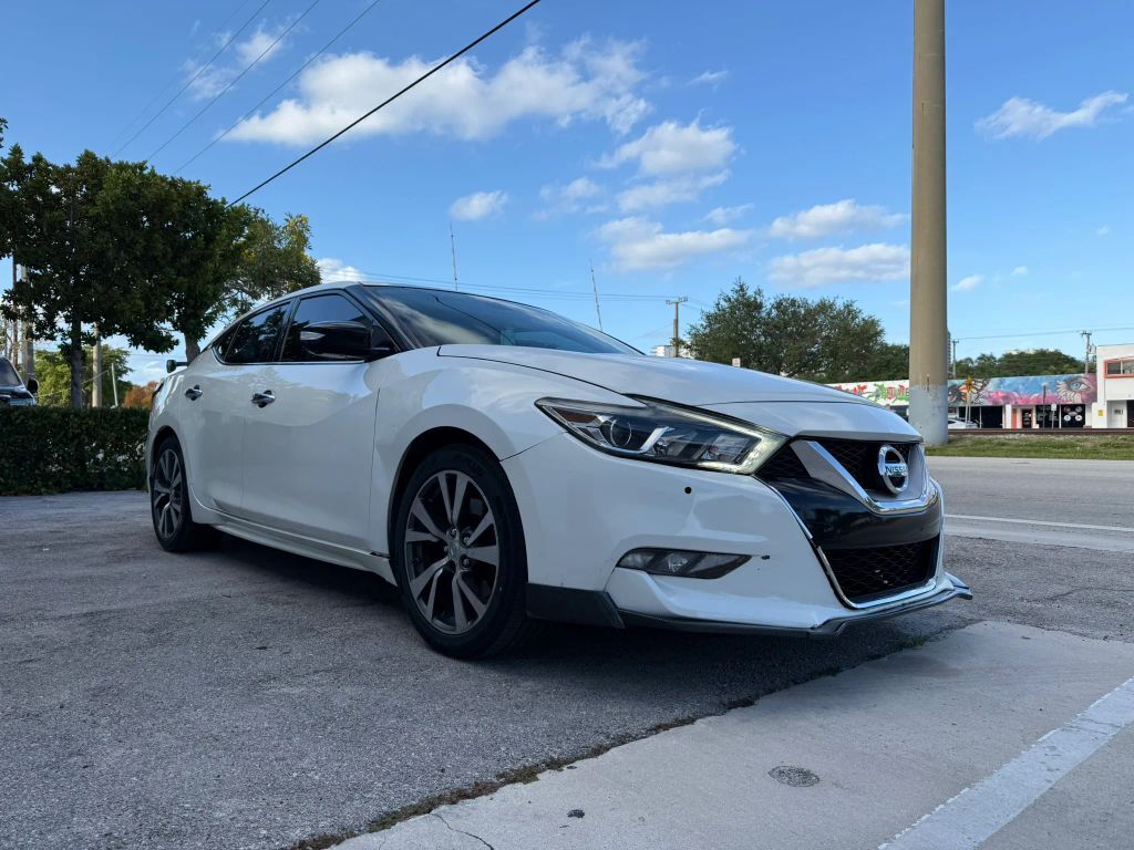 2016 NISSAN Maxima