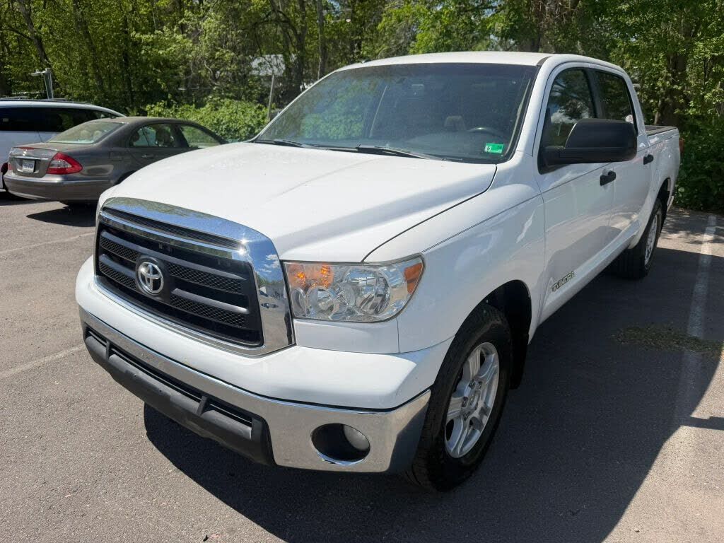 2012 TOYOTA Tundra