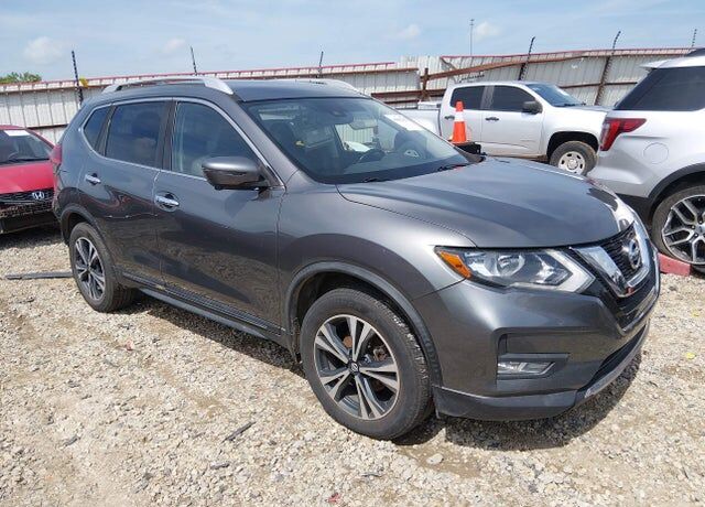 2017 NISSAN Rogue