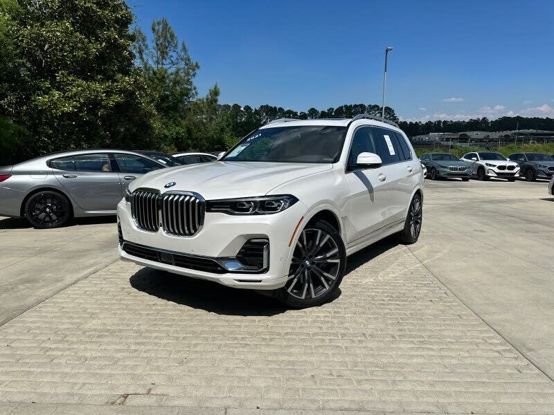 2021 BMW X7