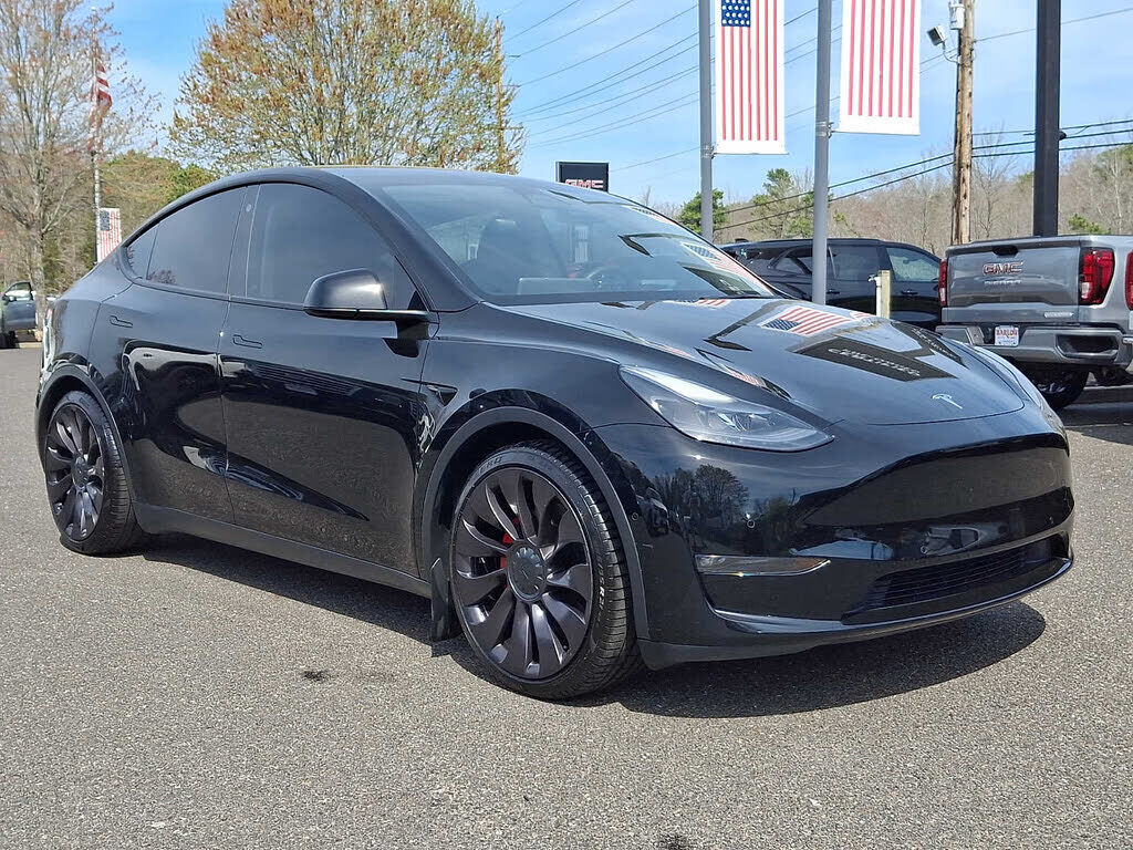 2021 TESLA Model Y