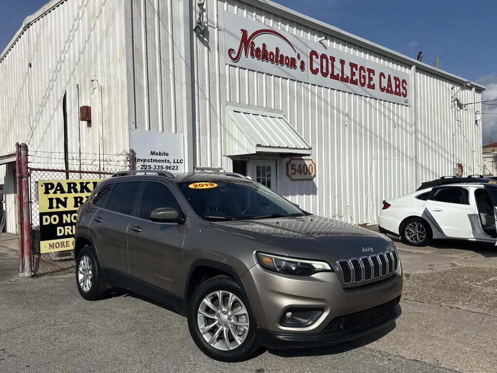 2019 JEEP Cherokee