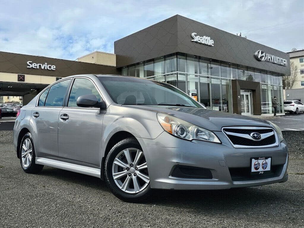 2011 SUBARU Legacy