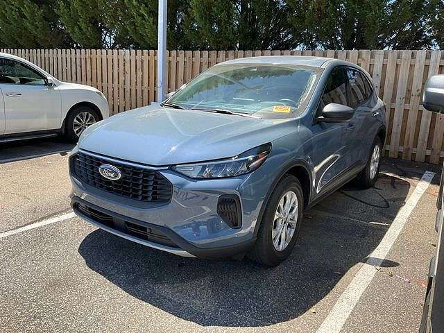 2024 FORD Escape