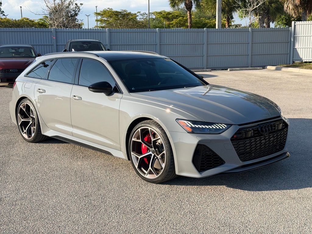 2025 AUDI RS 6