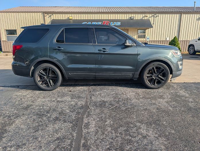 2016 FORD Explorer