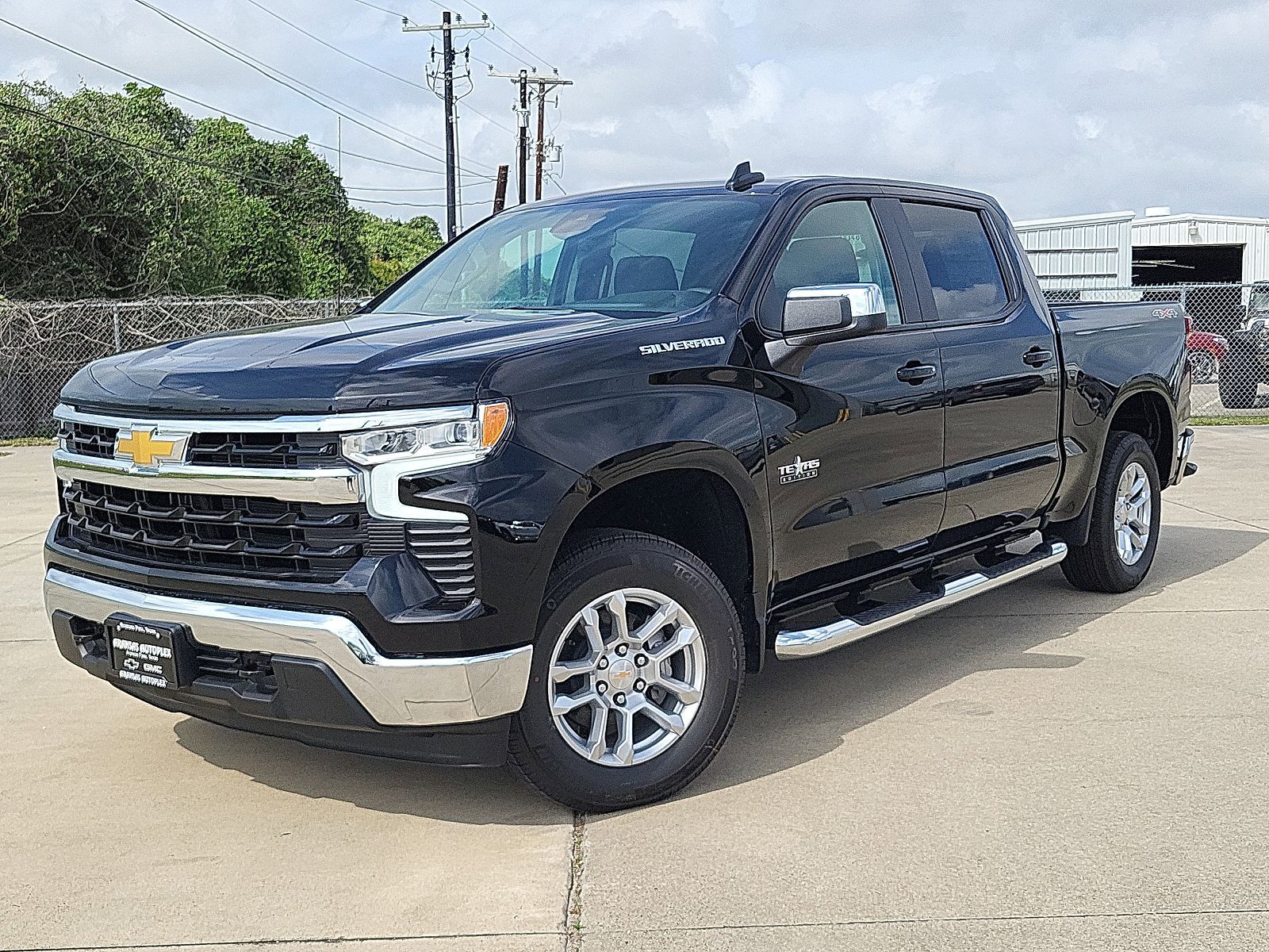 2026 CHEVROLET Silverado