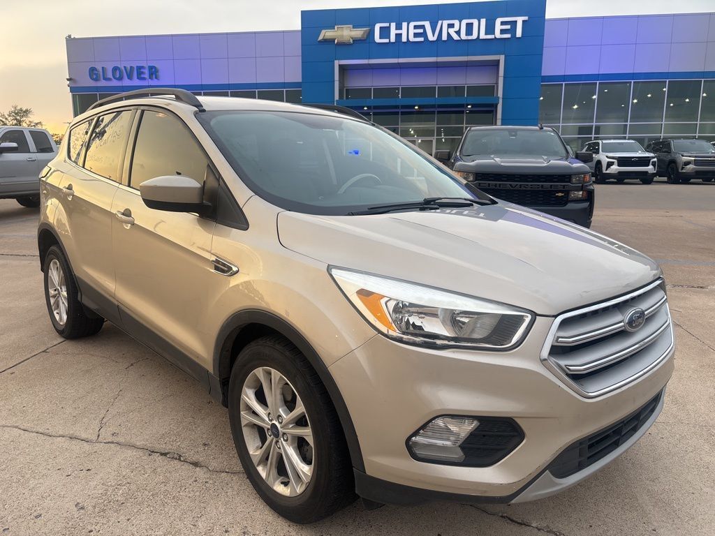 2018 FORD Escape