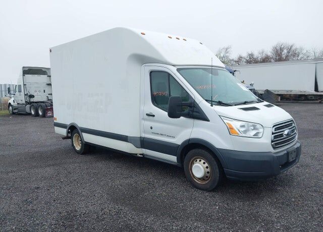 2015 FORD Transit