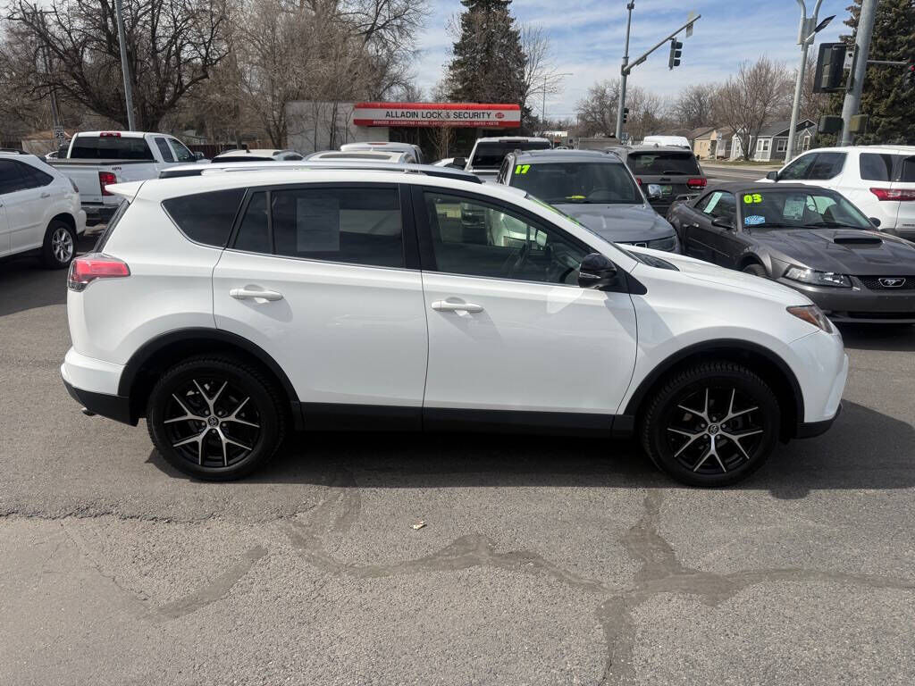 2016 TOYOTA RAV4