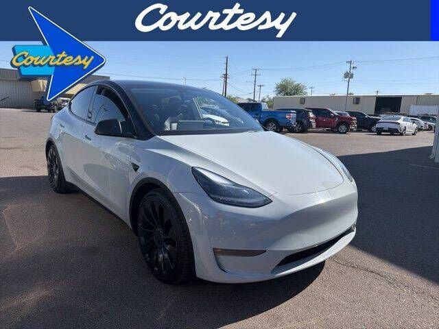 2022 TESLA Model Y