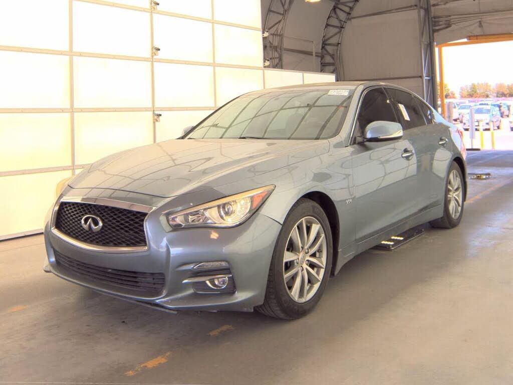 2017 INFINITI Q50