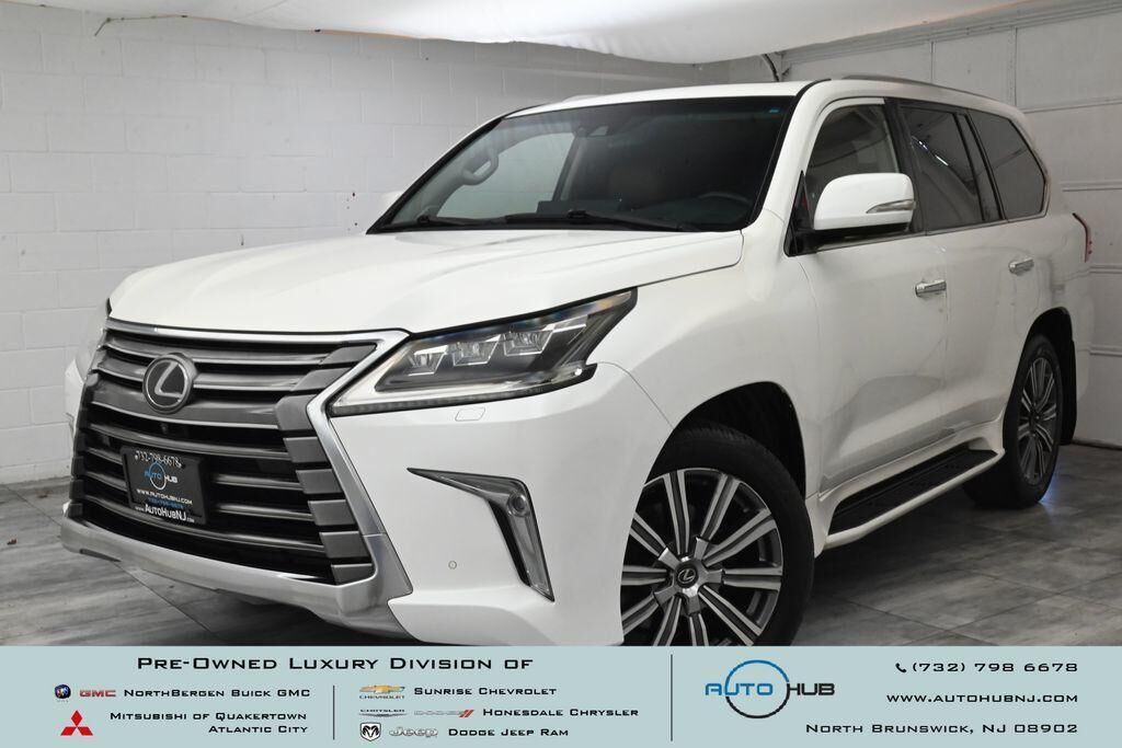2017 LEXUS LX