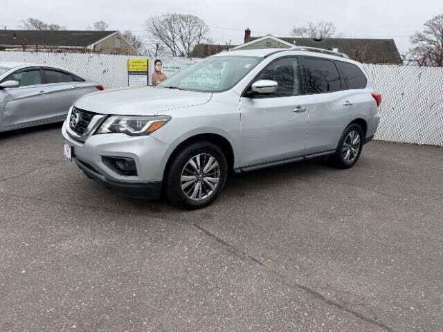 2019 NISSAN Pathfinder