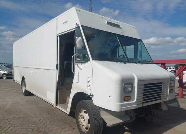 2014 FORD Commercial Chassis