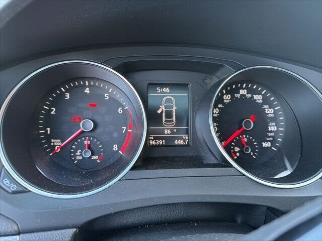 2018 VOLKSWAGEN Jetta