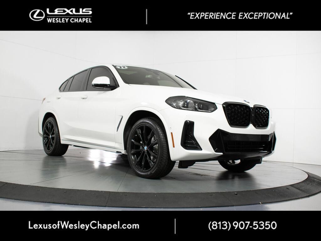 2022 BMW X4