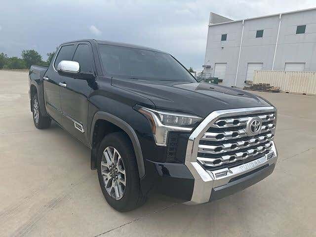 2025 TOYOTA Tundra