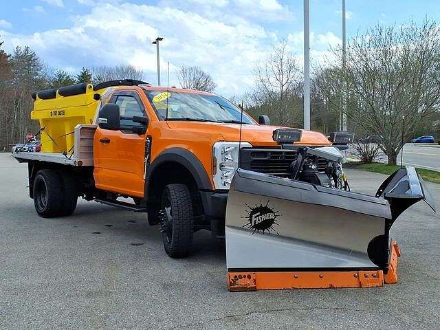 2024 FORD F-550