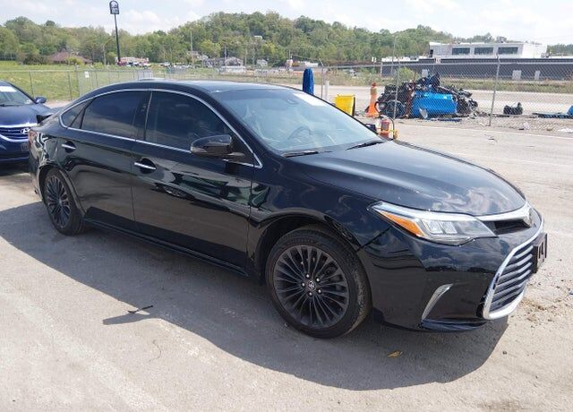 2017 TOYOTA Avalon