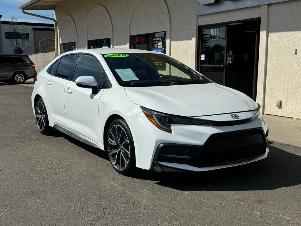 2020 TOYOTA Corolla