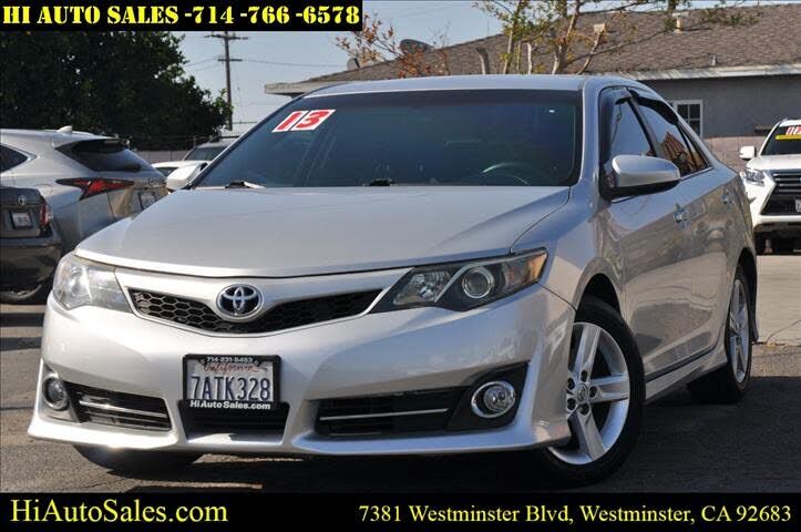 2013 TOYOTA Camry