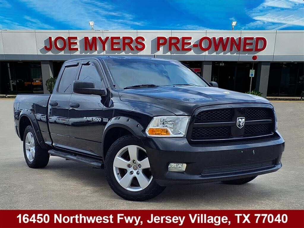 2012 DODGE Ram
