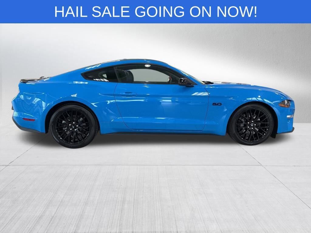 2022 FORD Mustang
