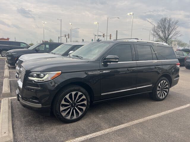 2023 LINCOLN Navigator