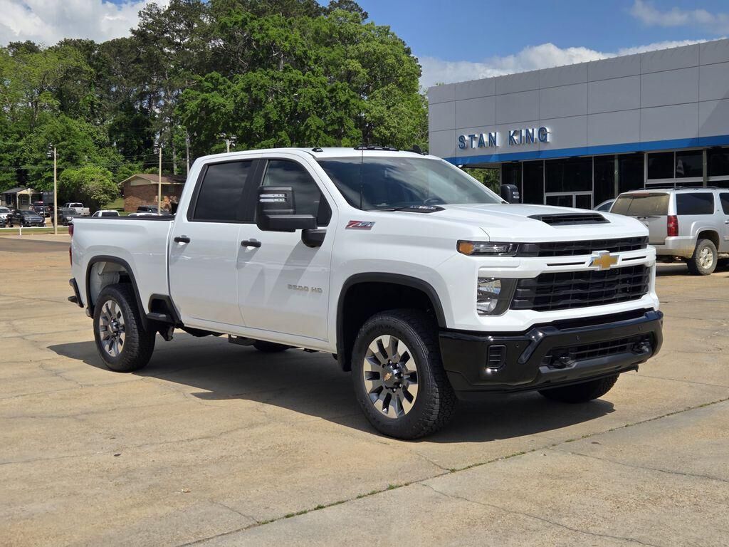 2026 CHEVROLET Silverado HD