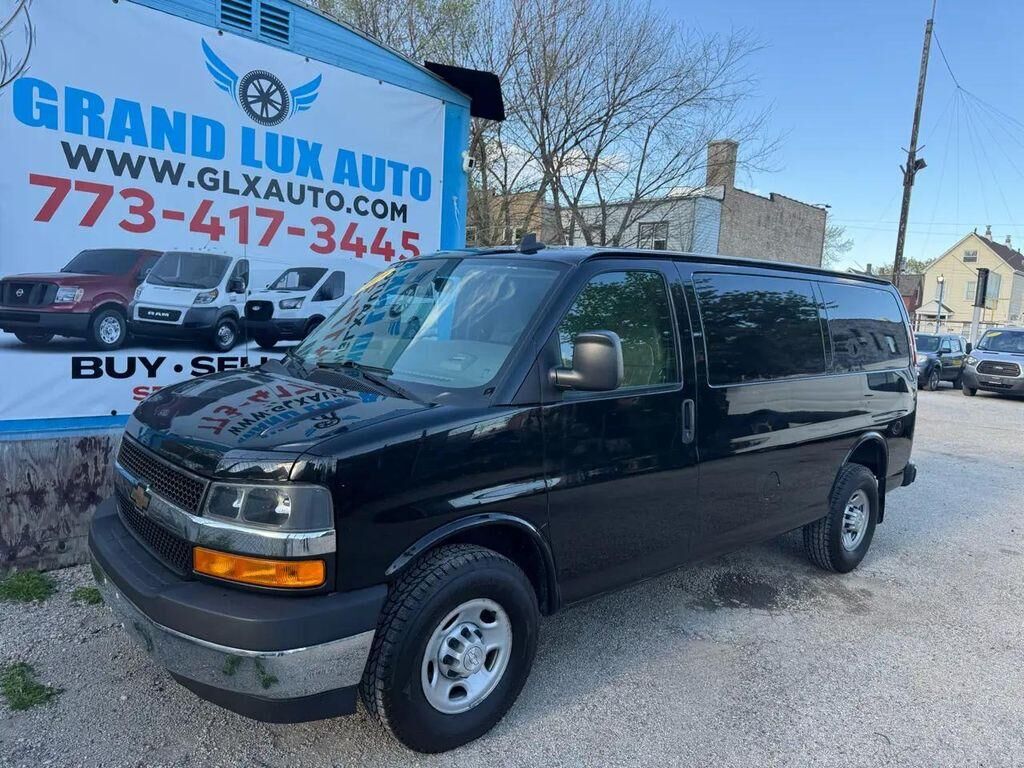 2019 CHEVROLET Express
