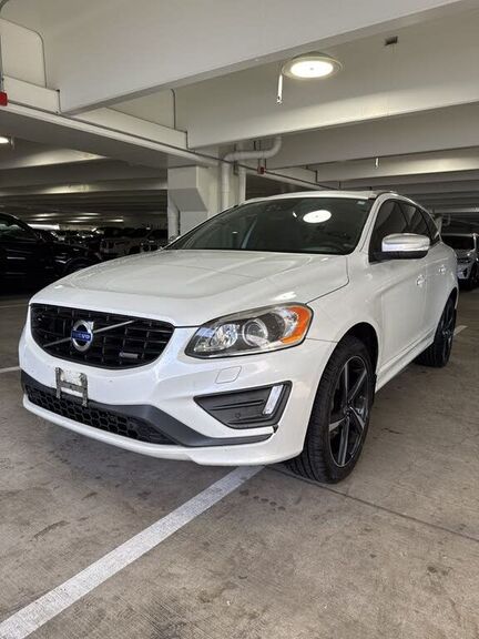 2015 VOLVO XC60