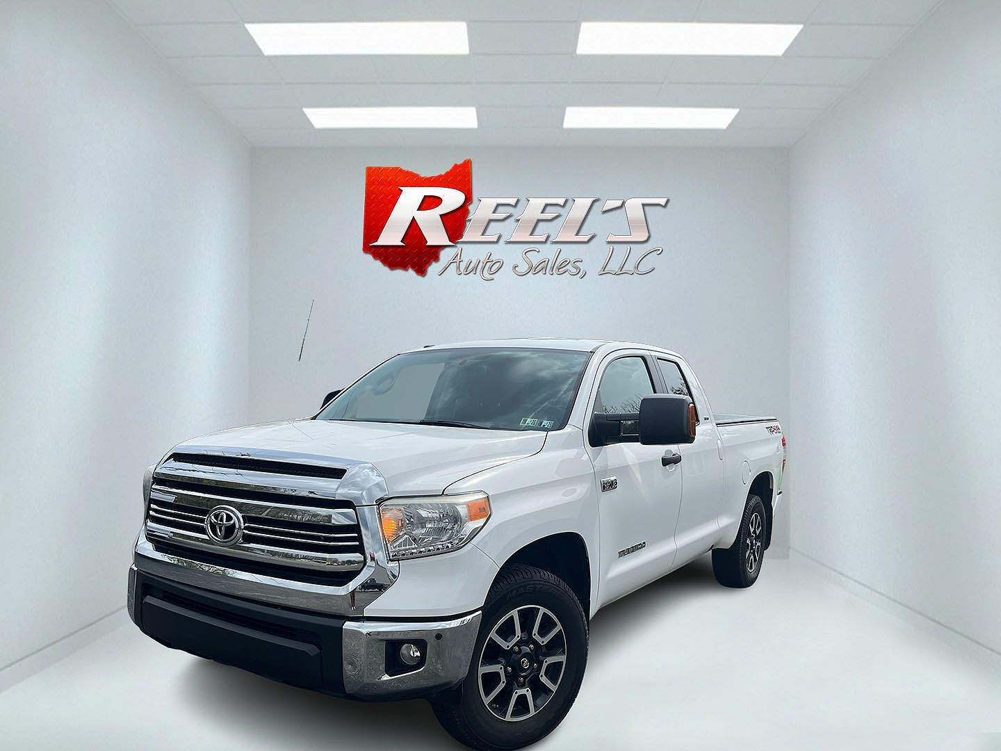 2017 TOYOTA Tundra