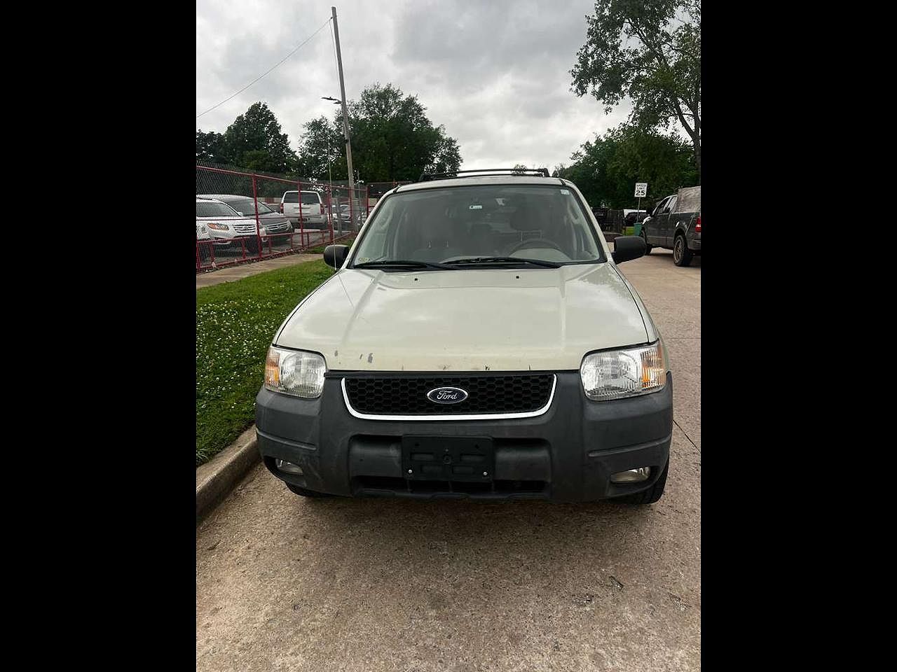 2003 FORD Escape