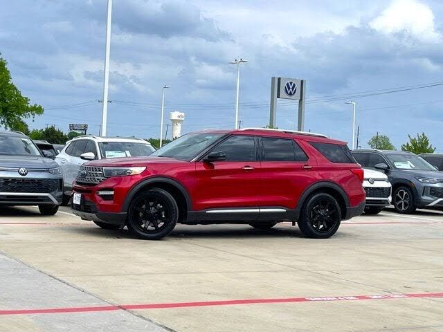2021 FORD Explorer