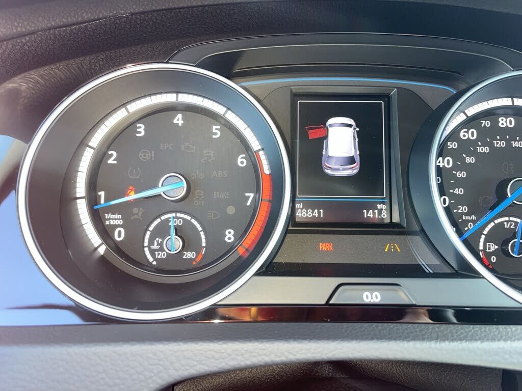 2017 VOLKSWAGEN Golf R