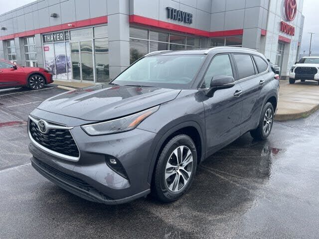 2023 TOYOTA Highlander