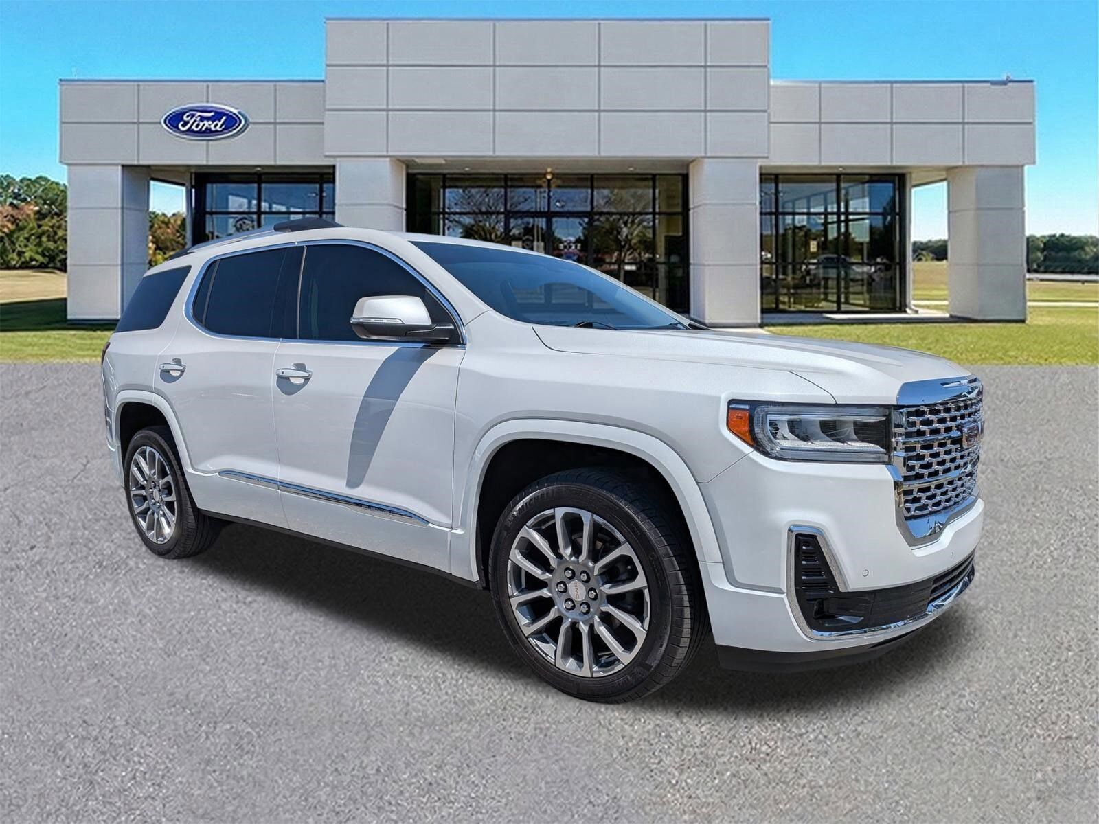 2023 GMC Acadia