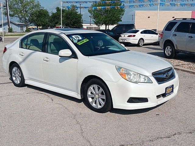 2010 SUBARU Legacy