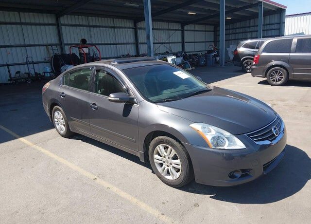 2012 NISSAN Altima