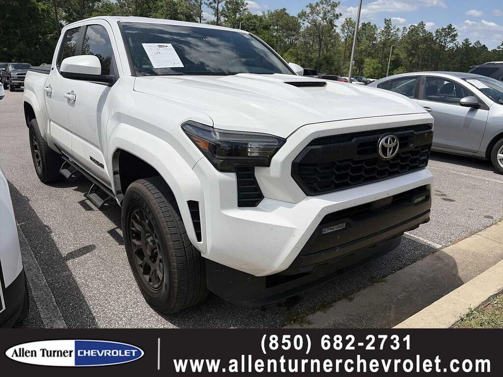 2024 TOYOTA Tacoma