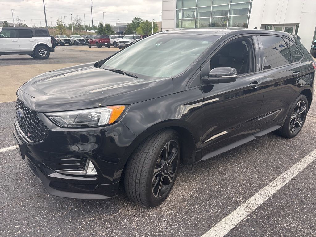 2019 FORD Edge