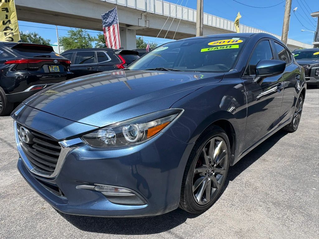 2018 MAZDA Mazda3