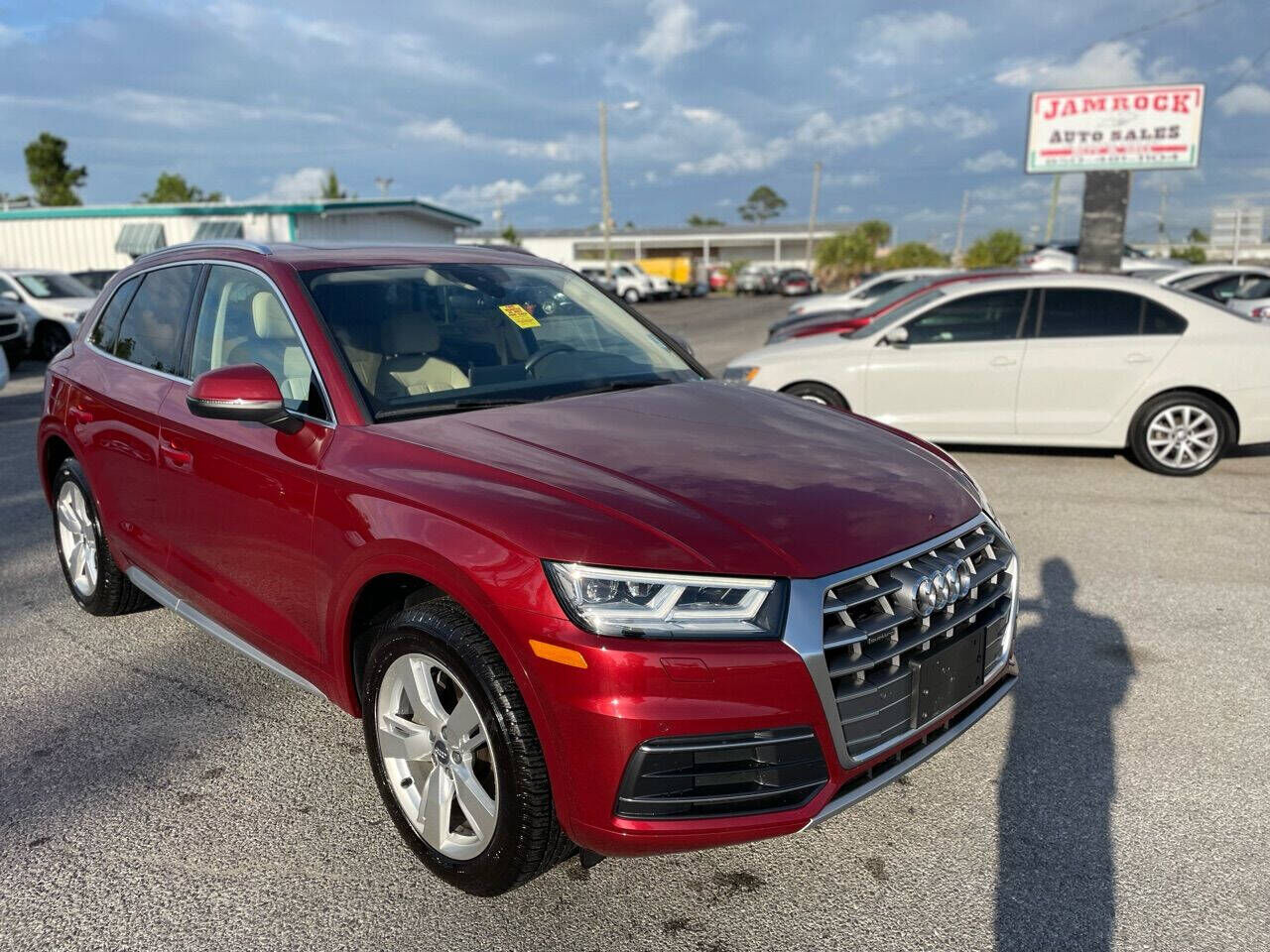 2018 AUDI Q5