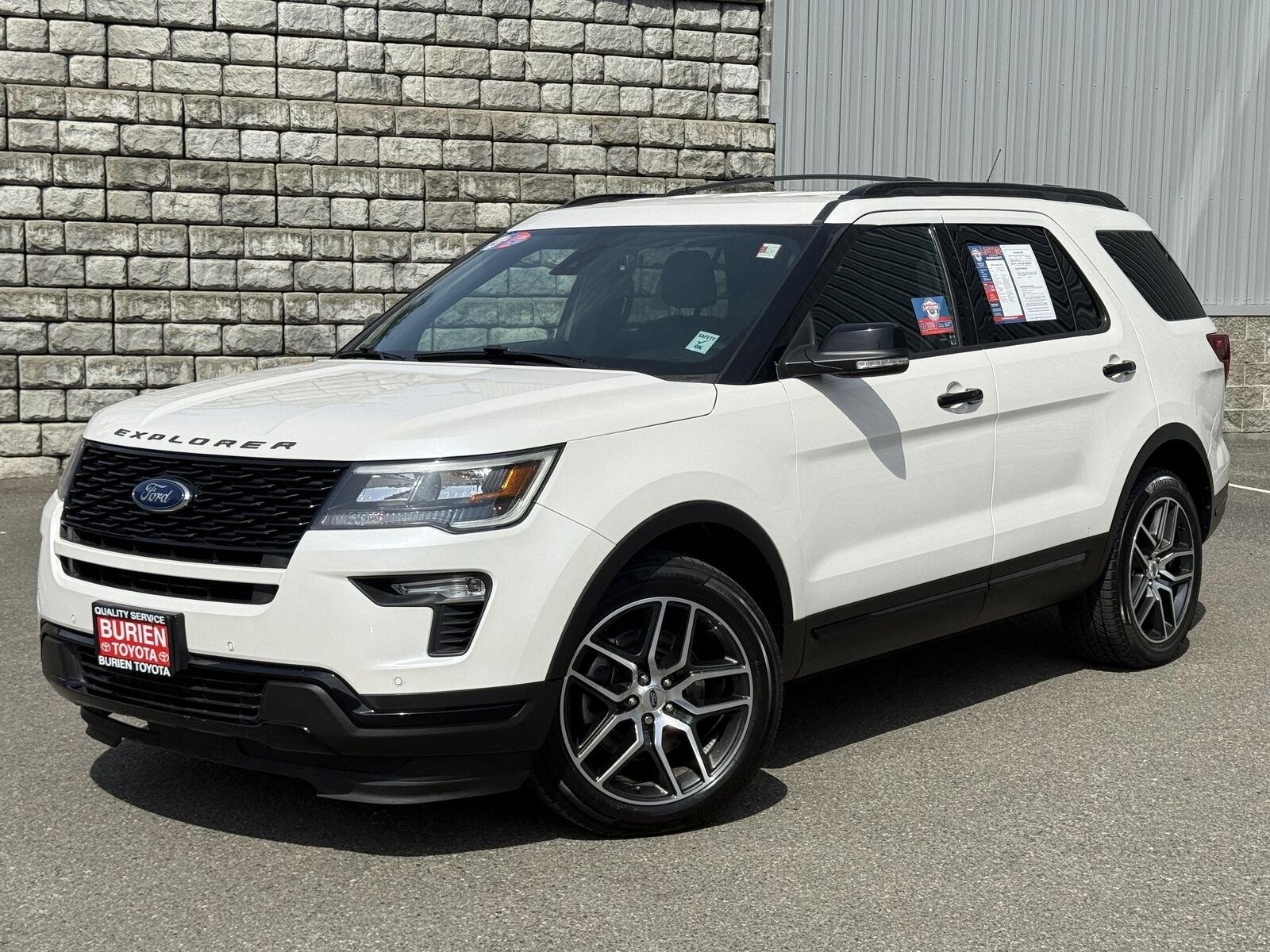 2019 FORD Explorer