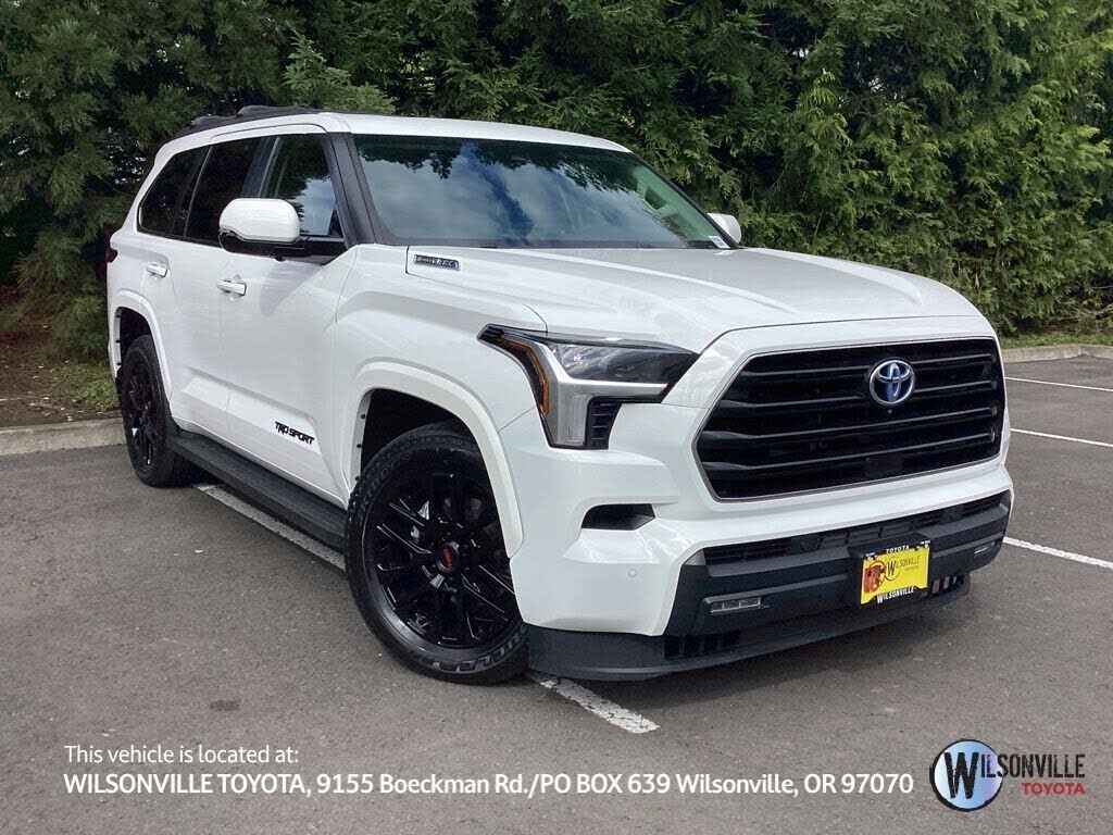 2024 TOYOTA Sequoia